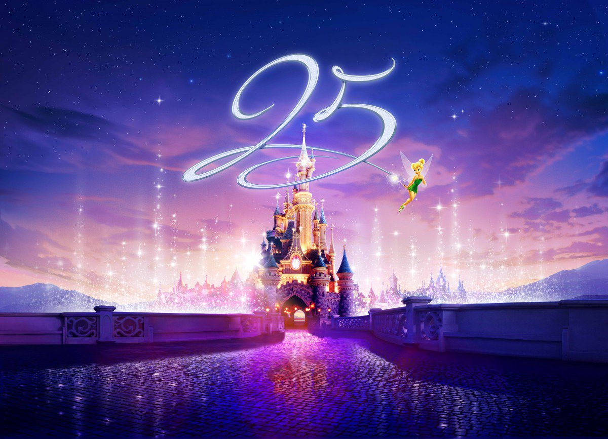 Disneyland Paris 25 ans : la magie en GRAND